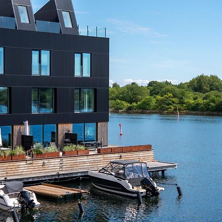 Sanders Pier - Fantastic 3-Bedroom Townhouse With Balcony Terrace โคเปนเฮเกน ภายนอก รูปภาพ