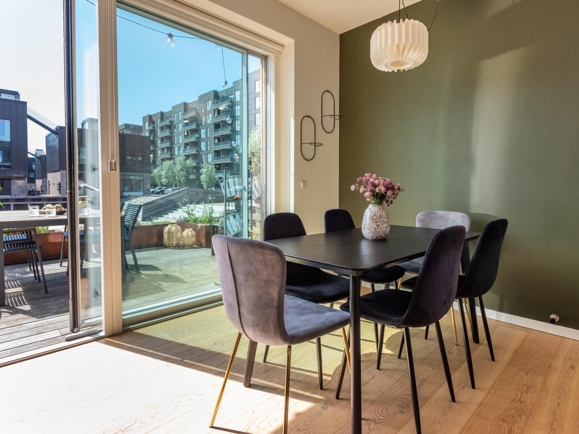 Sanders Pier - Fantastic 3-Bedroom Townhouse With Balcony Terrace โคเปนเฮเกน ภายนอก รูปภาพ