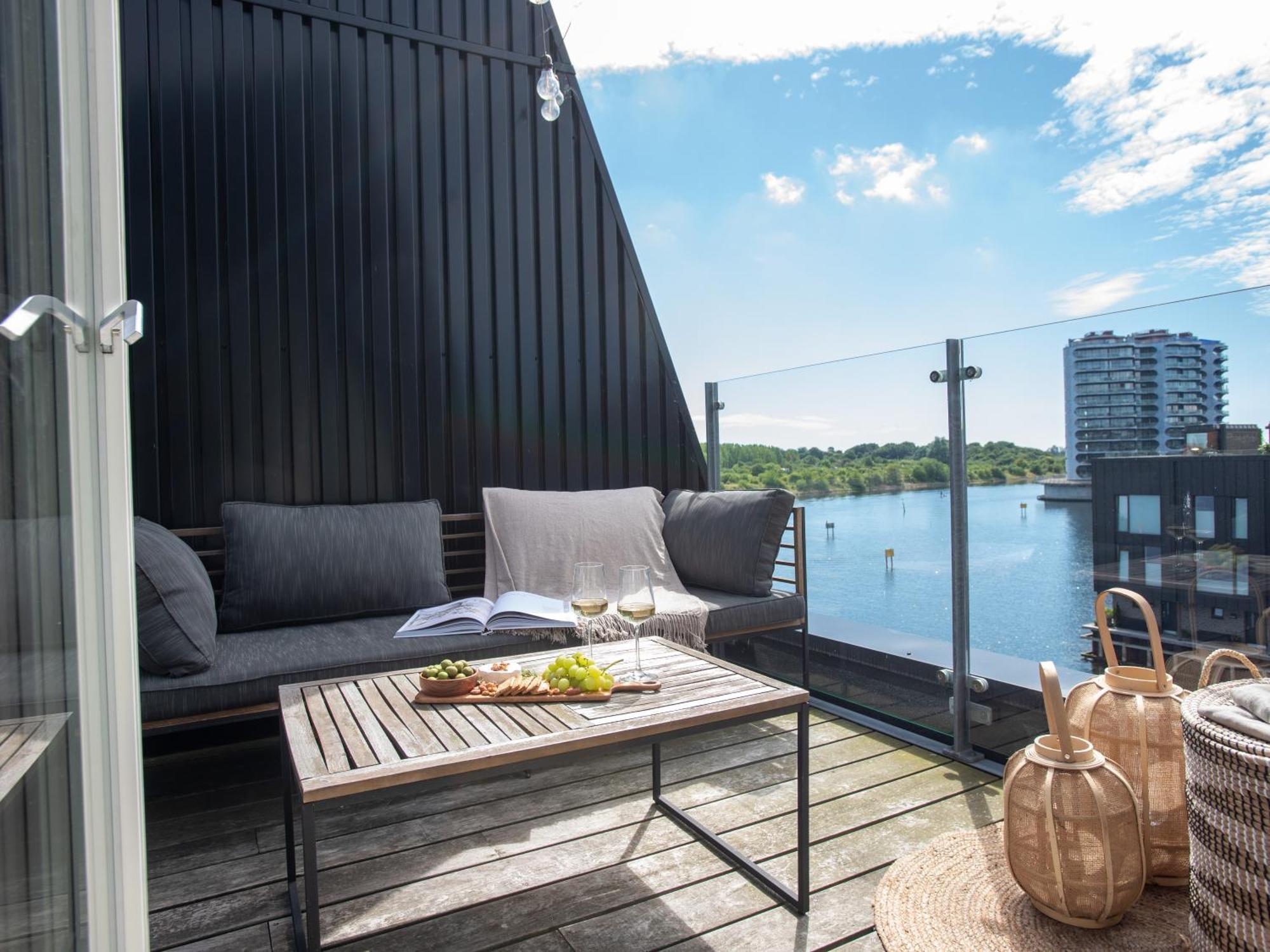 Sanders Pier - Fantastic 3-Bedroom Townhouse With Balcony Terrace โคเปนเฮเกน ภายนอก รูปภาพ